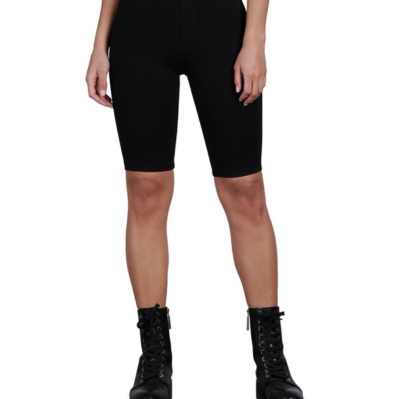 Sanctuary Runway Black Biker Shorts size XL